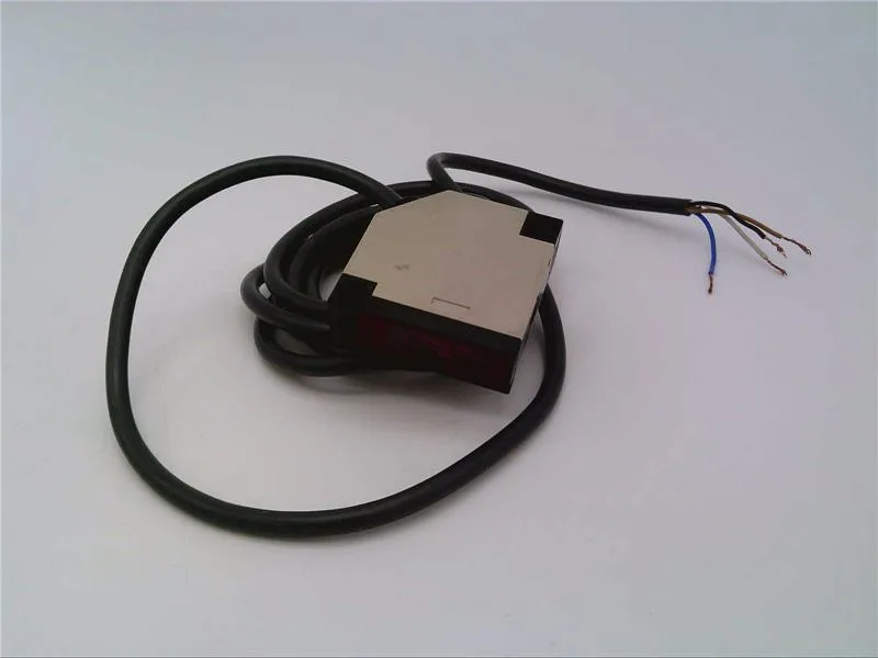 Omron E3JK-5DM1-US — Photoelectric Sensors (image 3)