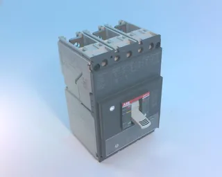 ABB XT4V250-100A — Molded Case Circuit Breakers (MCCB)