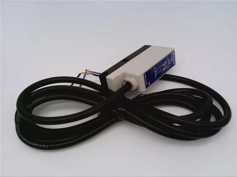 Schneider Electric XULK0830 — Photoelectric Sensors (image 2)