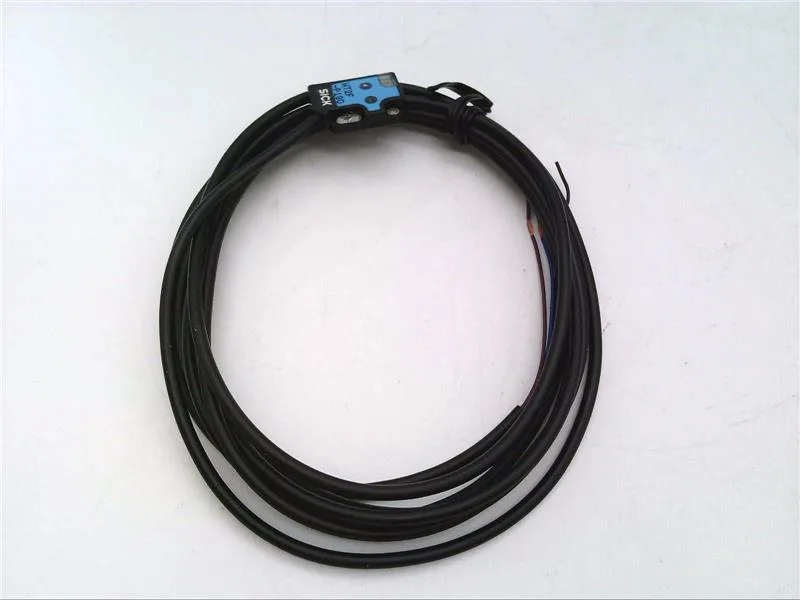 SICK WT2F-P180 — Photoelectric Sensors