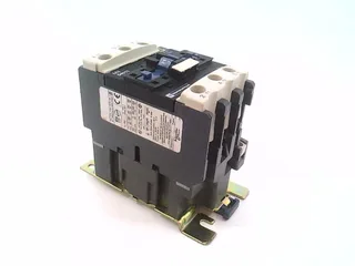 Schneider Electric LC1D4011V7