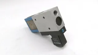Festo VAD-ME-1/4 — Grippers & Vacuum (image 2)