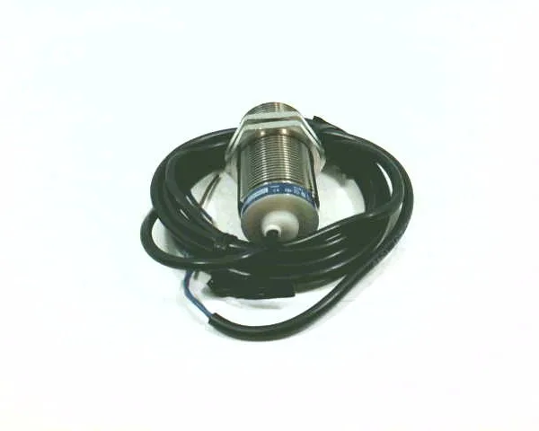 Schneider Electric XS530B1MAL2 — Proximity Sensors (image 4)