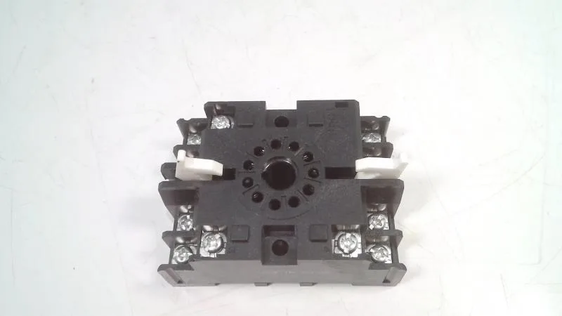 Fuji Electric TP411X — General Purpose Relays (image 4)