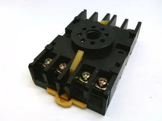 Omron 8PFA — Miniature Circuit Breakers (MCB) (image 2)