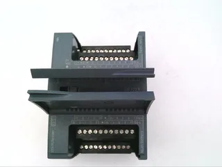 Siemens 6ES7223-1PL30-0XB0 — PLC I/O & Expansion Modules (image 4)