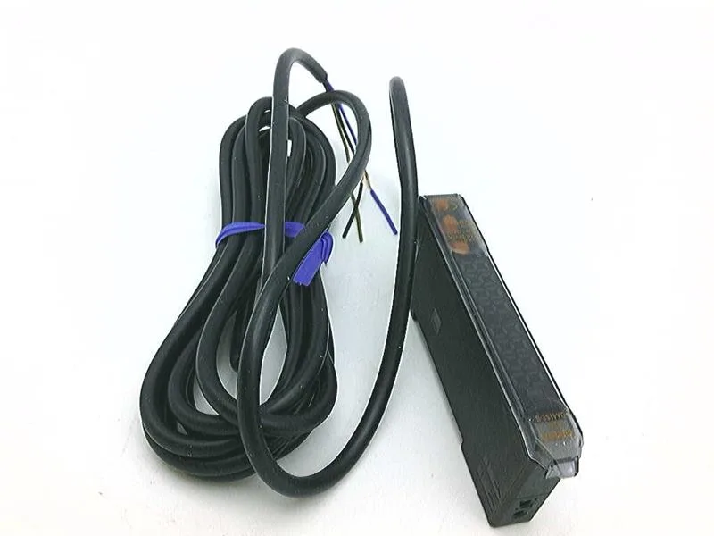 Omron E3X-DA41SE-S 2M — Photoelectric Sensors (image 2)