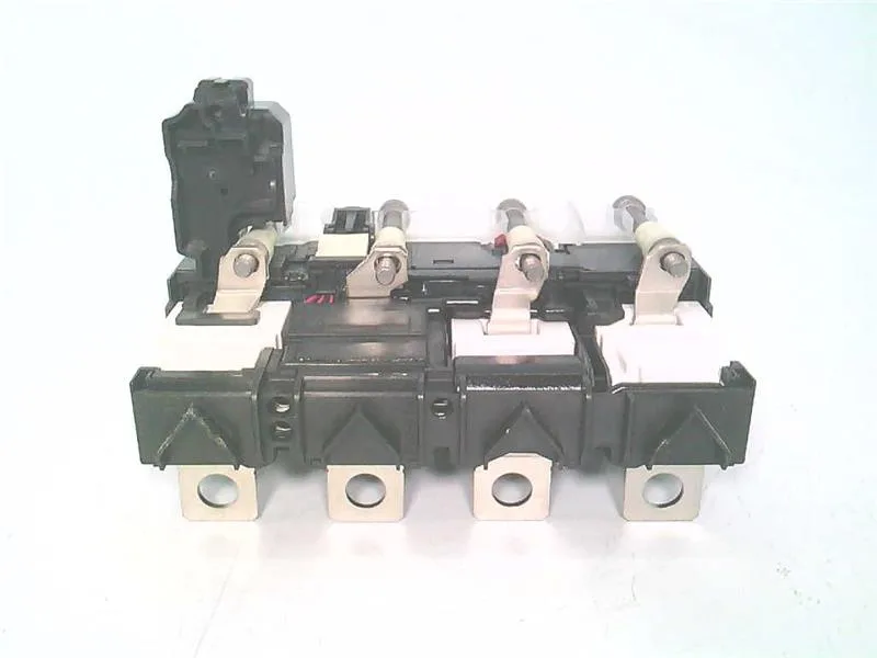 Schneider Electric LV433899 (image 2)