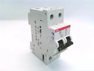 ABB S262-C32