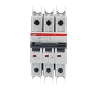 ABB SU203M-Z15 — 3-Pole MCB (DIN Rail)