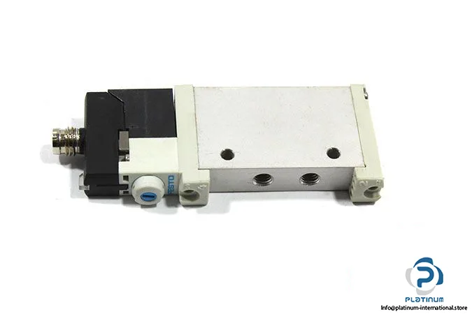 Festo VUVG-L10-M52-RT-M5-1P3 — Solenoid & Directional Valves (image 3)