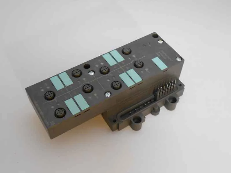 Siemens 6ES7141-1BF40-0XB0 — Digital Input Modules (image 2)