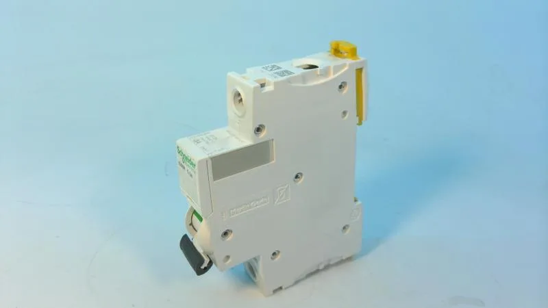 Schneider Electric A9F84103