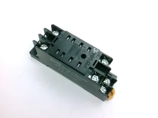 Omron PYF-08A-C — Relay Sockets (image 2)