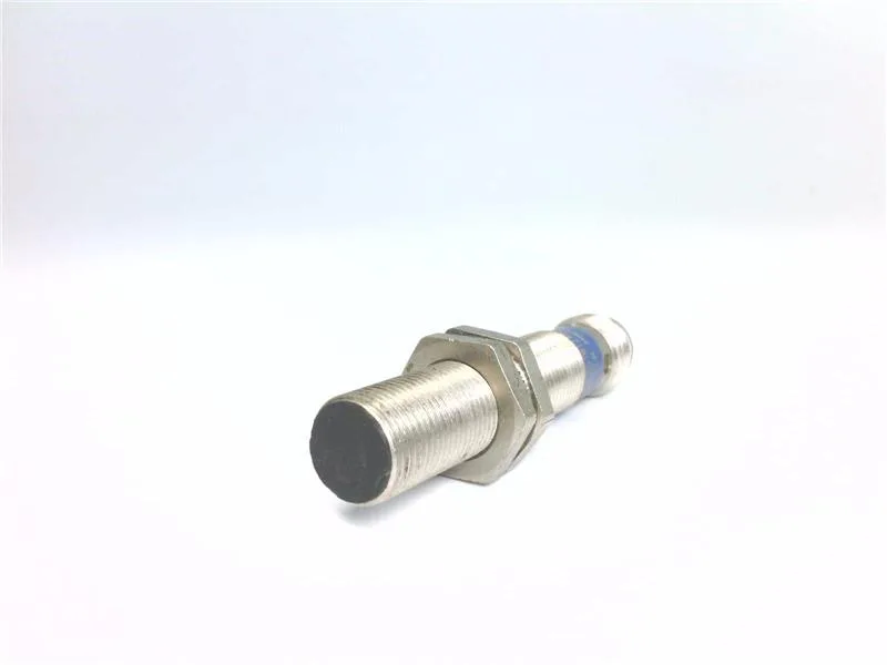 Schneider Electric XS1-M12MA230KH4 — Proximity Sensors (image 4)