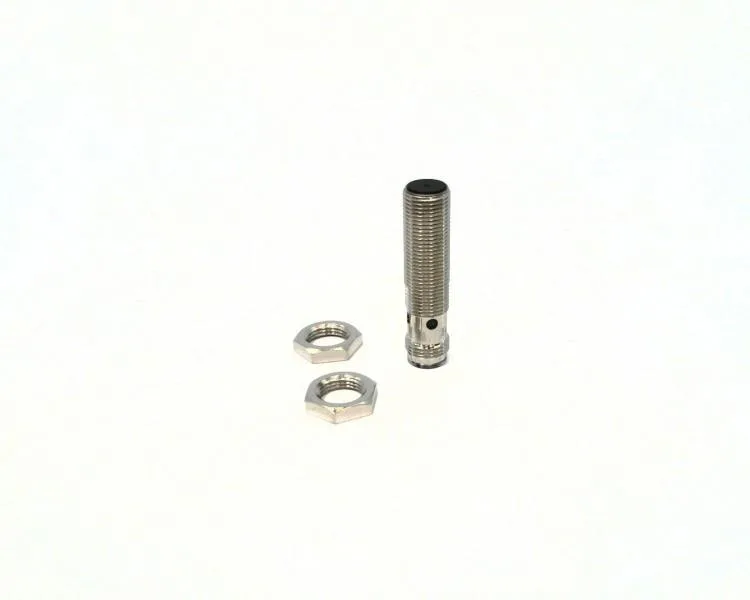 Omron E2A-M12KS04-M1-B1 — Proximity Sensors (image 3)