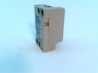 Omron G32A-A40 — Solid State Relays (image 3)