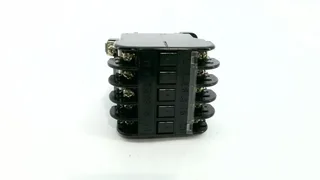 Fuji Electric SRCA3631-05 /UL — Contactors (image 2)