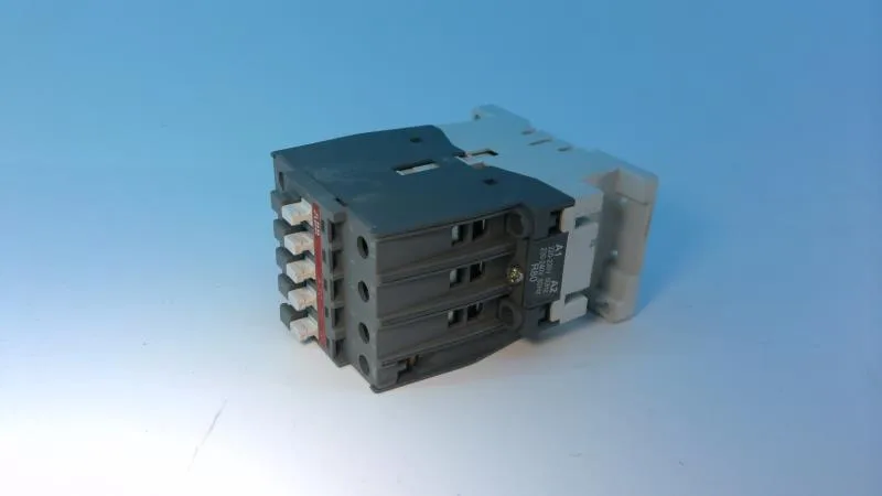 ABB A30-30-10 110V 50/60HZ — Contactors (image 2)