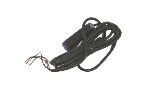 Schneider Electric XU5-P18NP340 — Photoelectric Sensors (image 4)