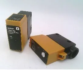 Omron E3A2-10M4D