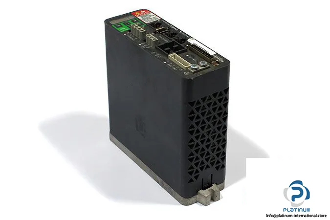 Schneider Electric LXM28AU01M3X (image 2)
