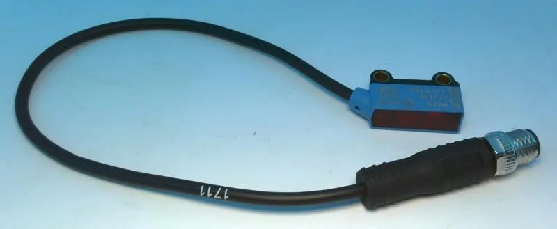 SICK WE2S-2F3130 — Photoelectric Sensors (image 2)