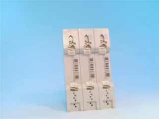 Siemens 5SY8306-7 — 3-Pole MCB (DIN Rail) (image 4)