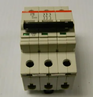 ABB GHS2830001R0164 — Miniature Circuit Breakers (MCB) (image 2)