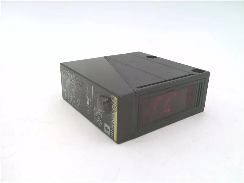 Omron E3JM-10DM4-US — Photoelectric Sensors (image 2)