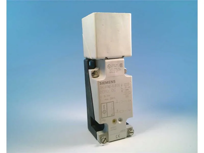 Siemens 3RG40416JB00 — Proximity Sensors (image 2)