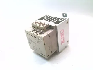 Omron G3J-205BL DC12-24
