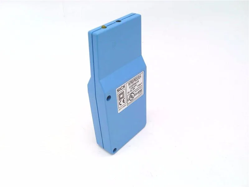 SICK WTR2-P521-S14 — Photoelectric Sensors (image 2)