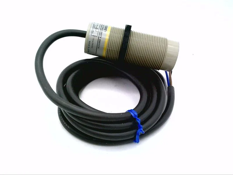 Omron E2K-X15ME1 — Proximity Sensors (image 2)