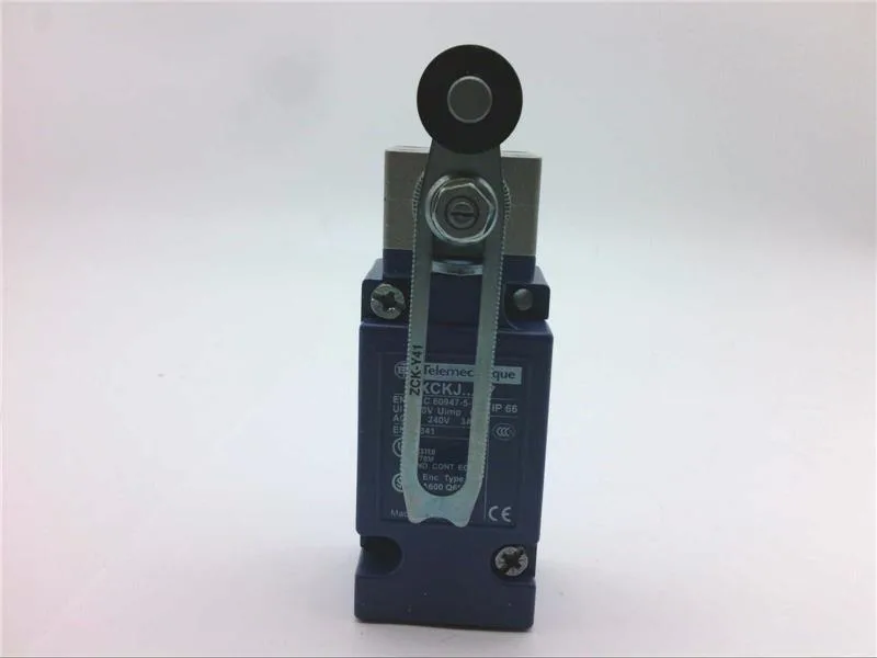 Schneider Electric XCKJ110541H7 — Limit Switches