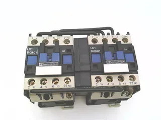 Schneider Electric LC2-D0901G6 — Contactors