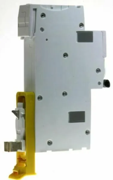 Schneider Electric A9D56820 (image 2)