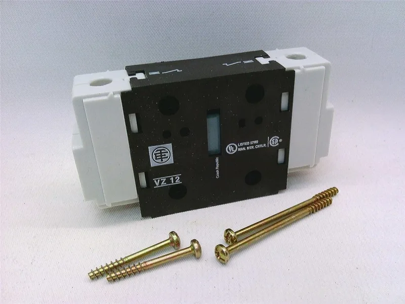 Schneider Electric VZ12 (image 2)