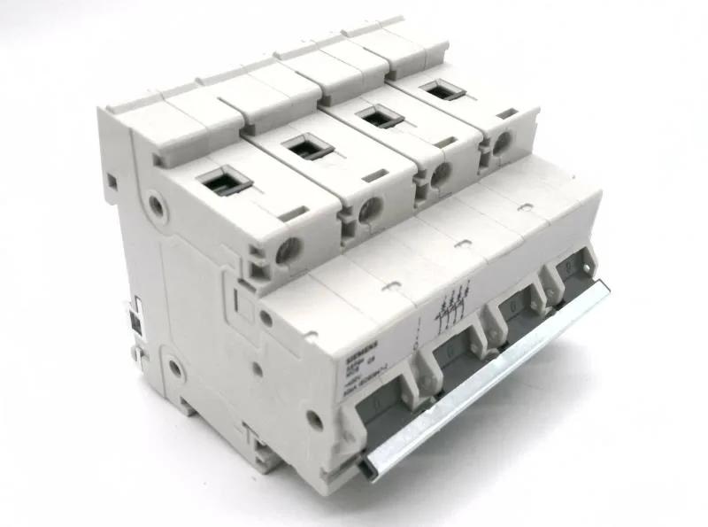 Siemens 5SP9406-7KC47 — 4-Pole MCB (DIN Rail) (image 2)