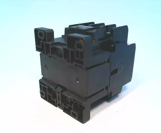 Fuji Electric SC35BAA522 — Contactors (image 4)
