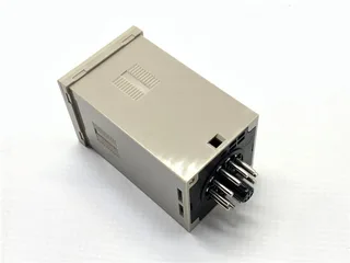 Omron E2CA-AL4C — Proximity Sensors (image 2)