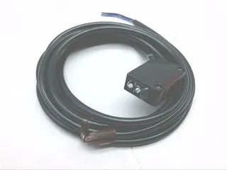 Omron E3Z-R81K 2M — Photoelectric Sensors (image 2)