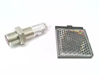 SICK VL180-2N41131F38 — Photoelectric Sensors (image 2)