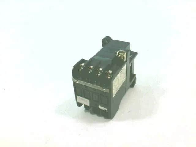Fuji Electric SRCA-3631-0Z324A — Contactors (image 3)