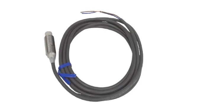 Omron E2E-X8MD1 2M — Proximity Sensors (image 2)