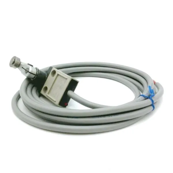 Omron D4C-3224 — Limit Switches