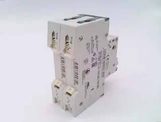 Siemens 5SY6206-6 — 2-Pole MCB (DIN Rail) (image 2)