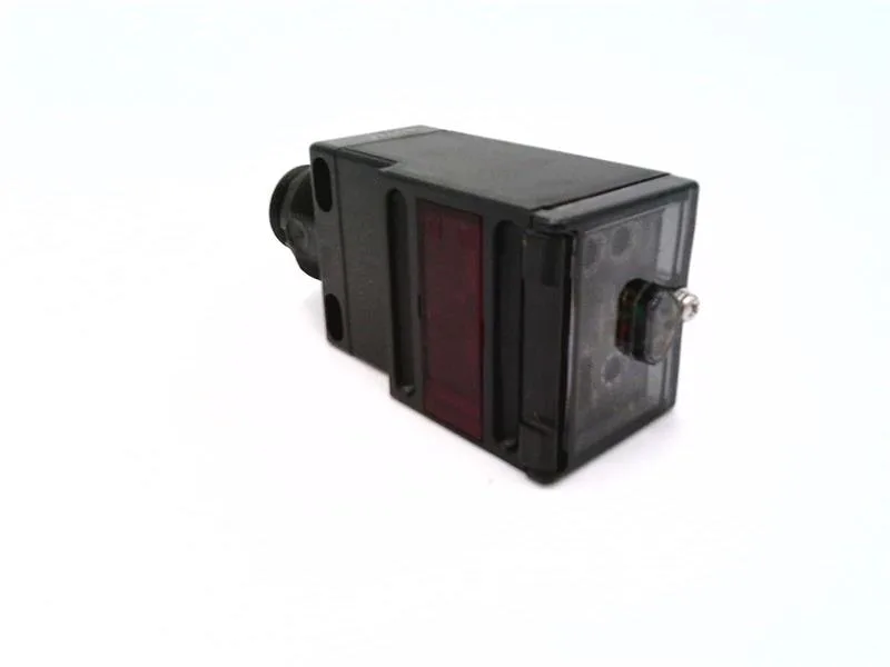 Omron E3JU-R5M4T-MN1 — Photoelectric Sensors (image 2)