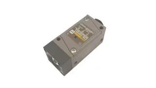 Omron E3N-DS50E1 — Photoelectric Sensors (image 4)
