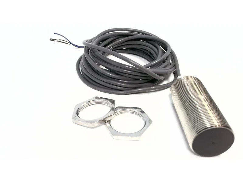 Omron E2A-M30LS15-WP-B3 5M — Proximity Sensors (image 4)